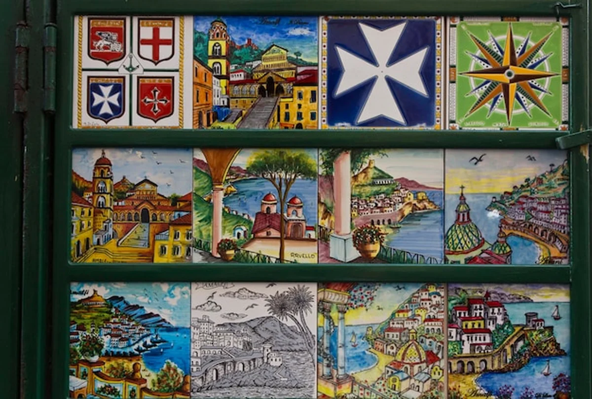 Wielobarwne graffiti na ścianie